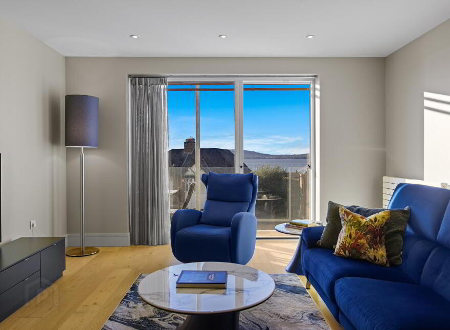 Apartment 1.1 Front 36 Shore Road, Belfast, Holywood, BT18 9GZ