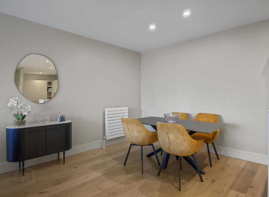 Apartment 1.1 Front 36 Shore Road, Belfast, Holywood, BT18 9GZ