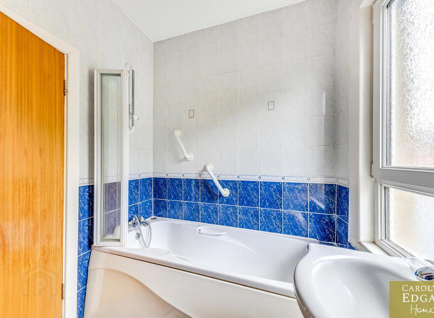 113 Ardenlee Avenue, Belfast, BT6 0AD