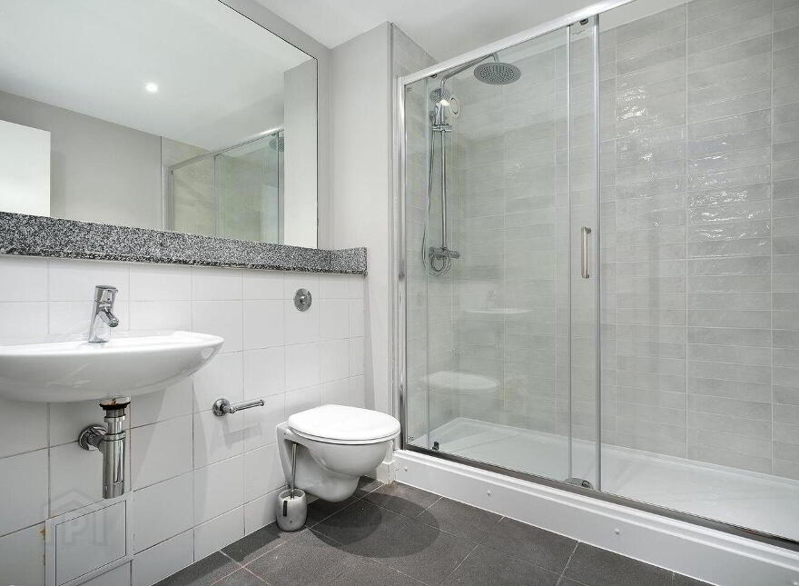 1 Virginia Hall, Tallaght, Tallaght, D24