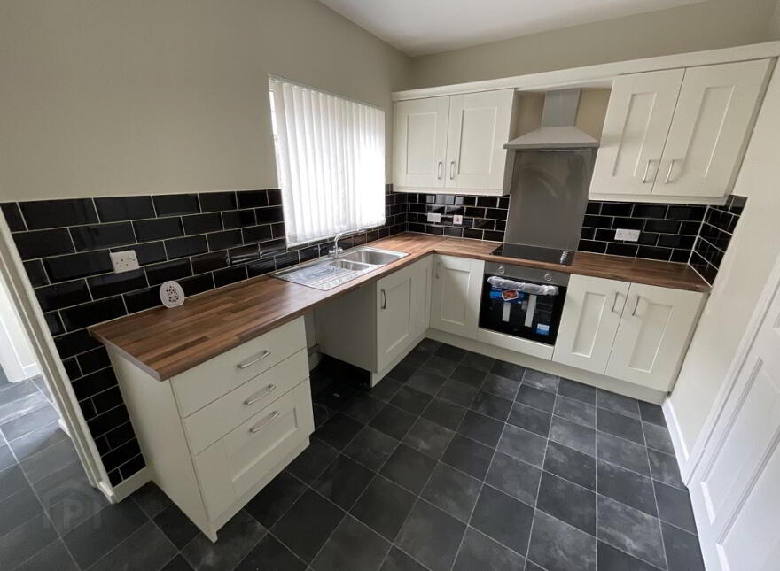 9 Ainsworth Drive, Belfast, BT13 3EJ