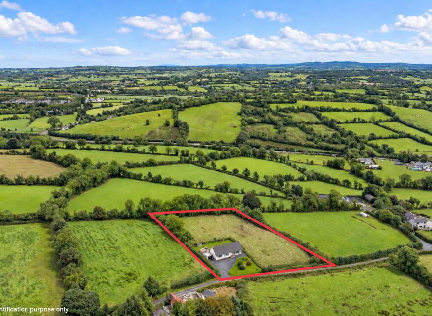 Corracarrow, Ballyjamesduff, A82NT02