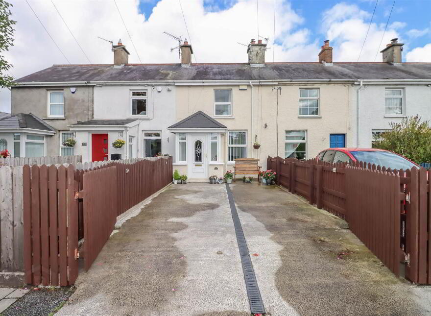 86 Gransha Road, Dundonald, Belfast, BT16 1XQ