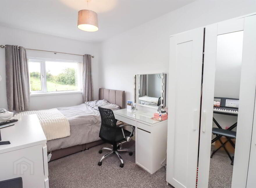 86 Gransha Road, Dundonald, Belfast, BT16 1XQ