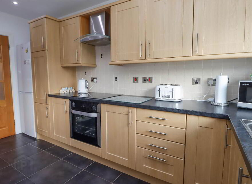 86 Gransha Road, Dundonald, Belfast, BT16 1XQ