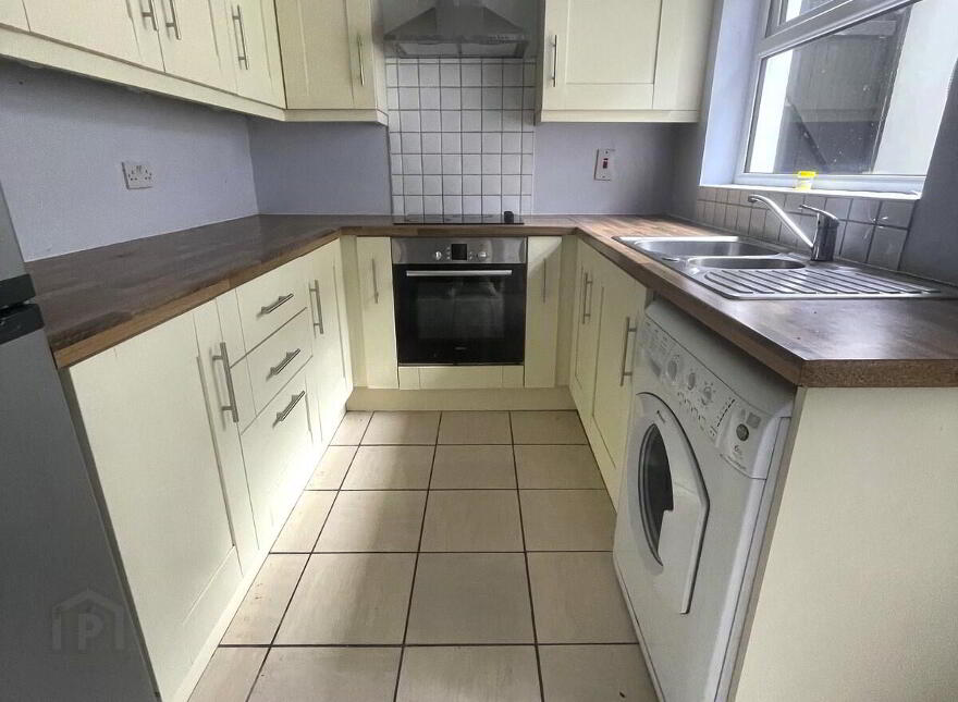 835 Crumlin Road, Belfast, BT14 8AA