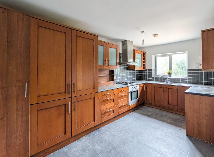 712 Pinebank, Craigavon, BT65 5DA