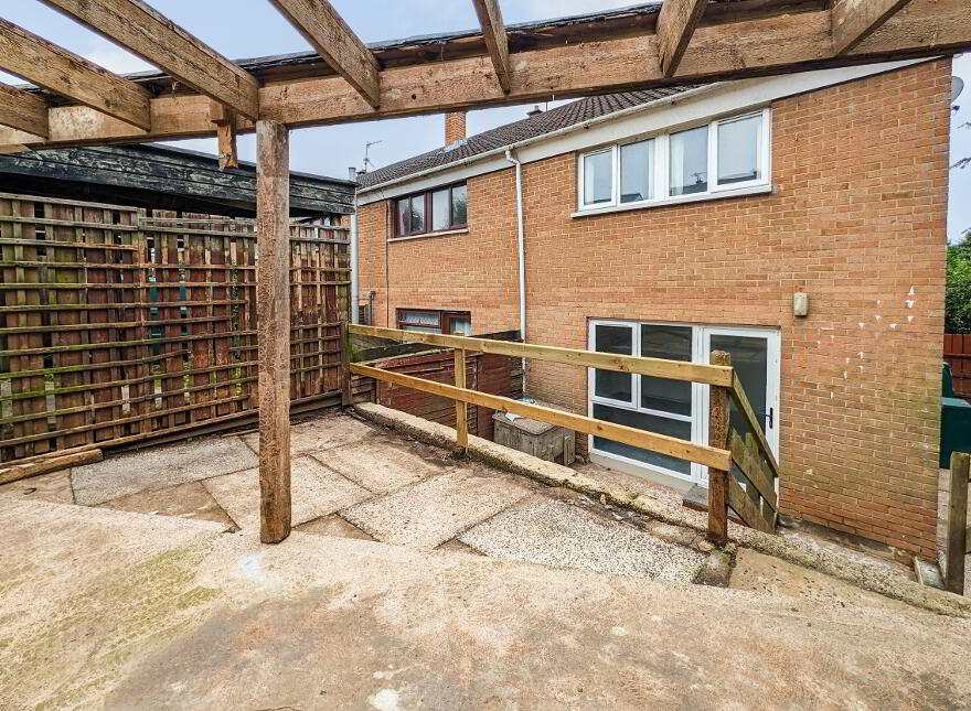 712 Pinebank, Craigavon, BT65 5DA