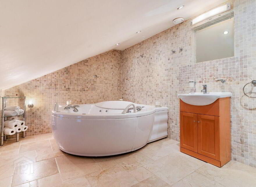 Washington House, Butterfield Avenue, Rathfarnham, Dublin 14, D14X9Y6