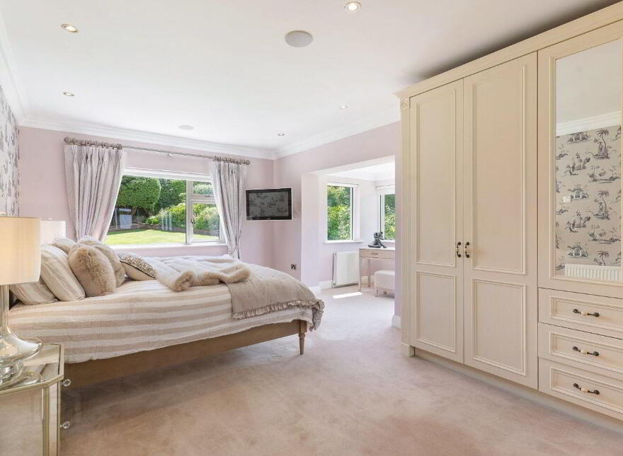 Mount Venus, Killakee Road, Rathfarnham, Dublin 16, D16N765