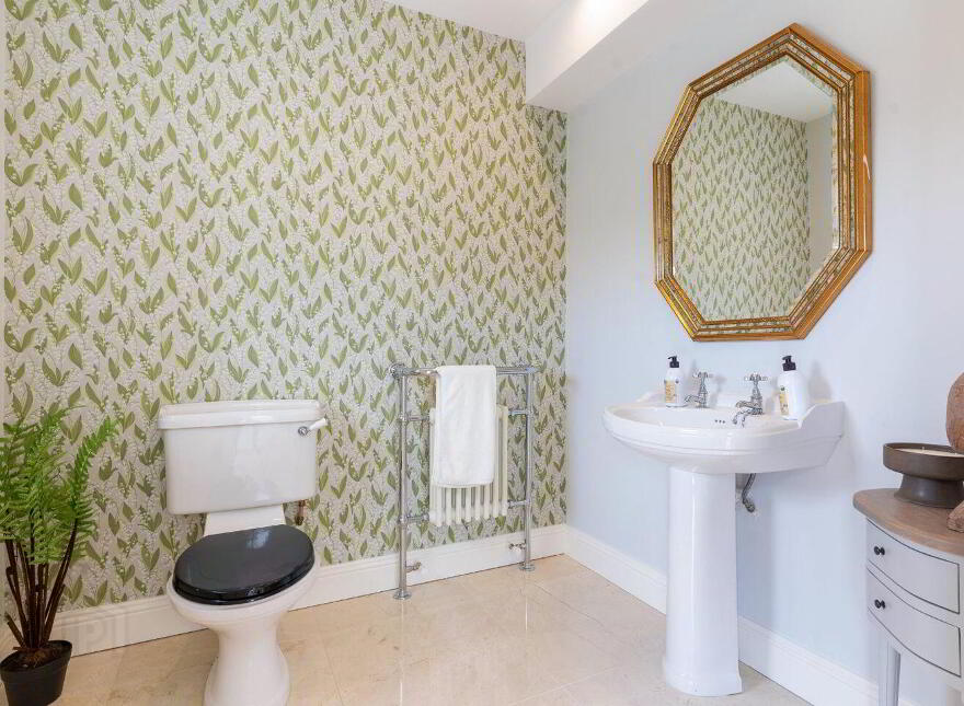 Mount Venus, Killakee Road, Rathfarnham, Dublin 16, D16N765