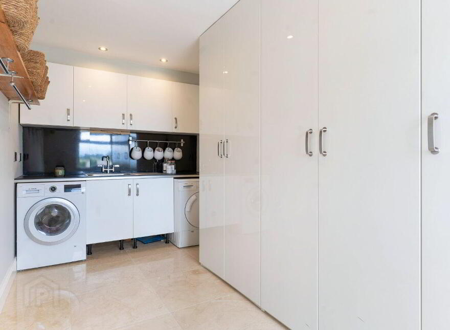 Mount Venus, Killakee Road, Rathfarnham, Dublin 16, D16N765