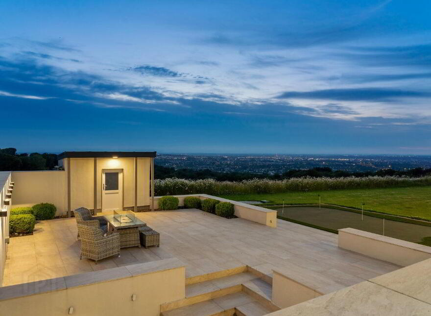Mount Venus, Killakee Road, Rathfarnham, Dublin 16, D16N765