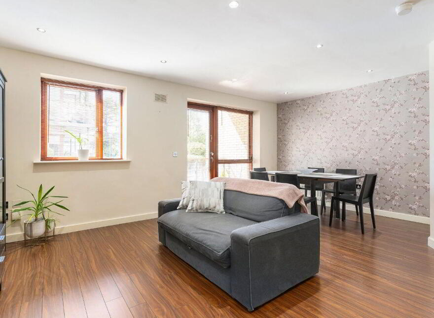 242 John Hogan House, Loreto Abbey, Grange Road, Rathfarnham, Dublin 14, D14AX20