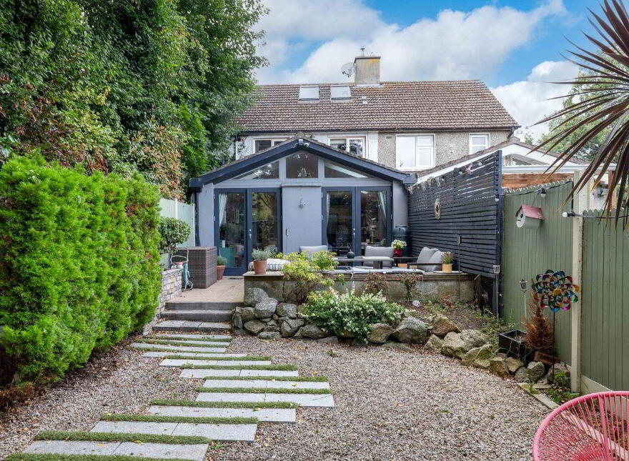 3 Loreto Row, Rathfarnham, Dublin 14, D14ND73