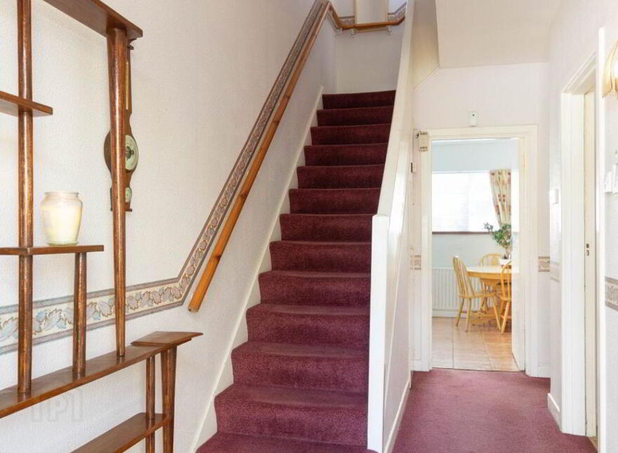 Santa Barbara, 19 Orchardstown Park, Rathfarnham, Dublin 14, D14W3X0