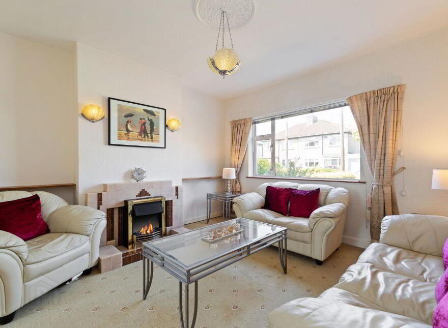 Santa Barbara, 19 Orchardstown Park, Rathfarnham, Dublin 14, D14W3X0