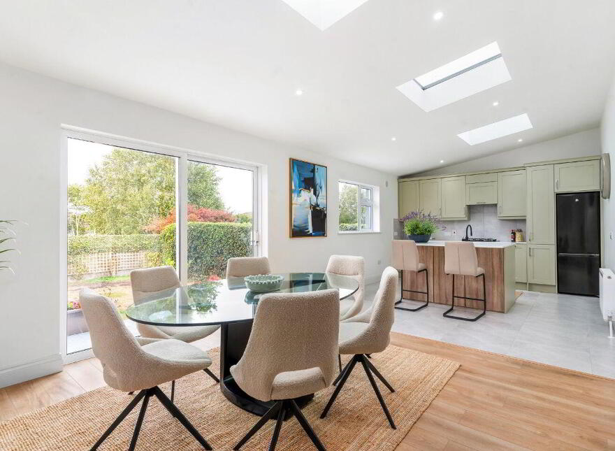 19 St. Enda's Drive, Rathfarnham, Dublin 14, D14H1W2