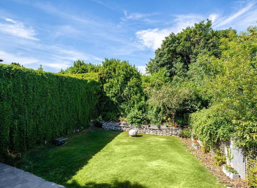 Carrick, Dodder Park Road, Rathfarnham, Dublin 14, D14FH22