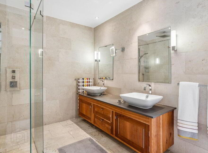 Carrick, Dodder Park Road, Rathfarnham, Dublin 14, D14FH22