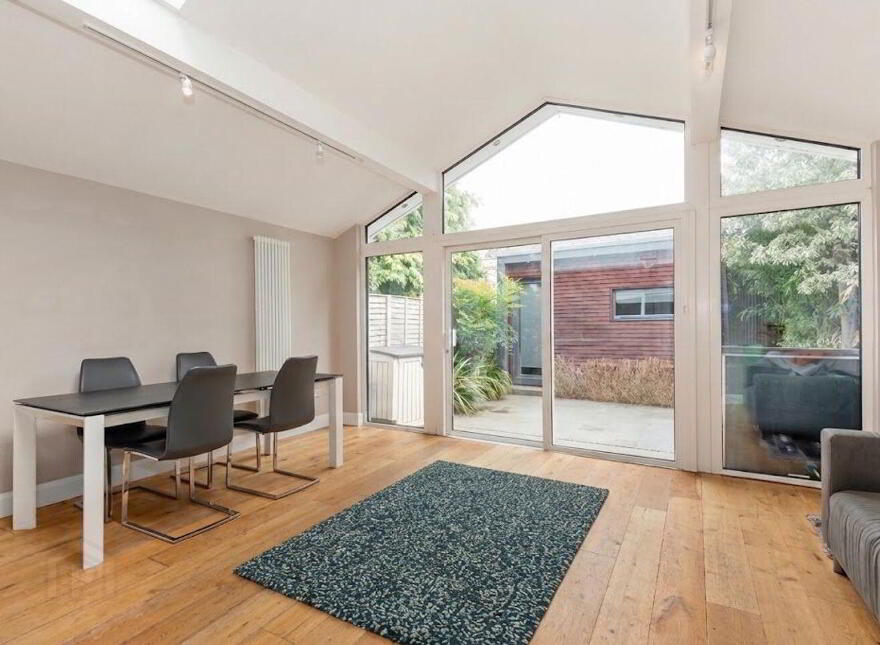 37 Llewellyn Court, Rathfarnham, Rathfarnham, D16NX48