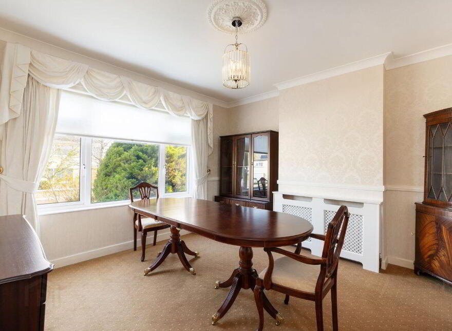 17 Hillside Park, Rathfarnham, Rathfarnham, D16T2P3