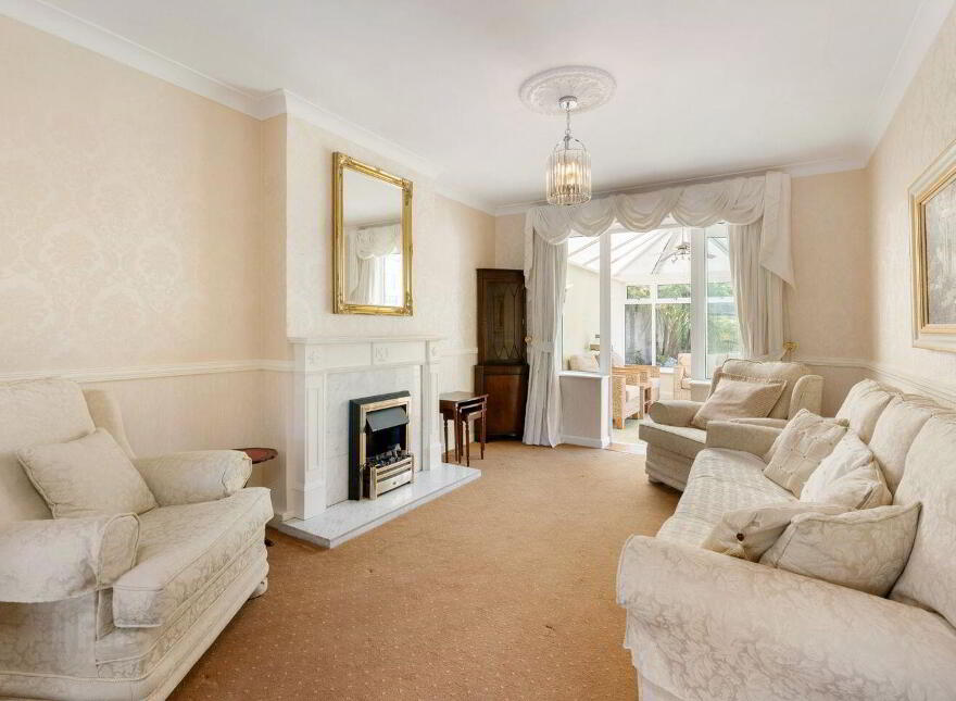 17 Hillside Park, Rathfarnham, Rathfarnham, D16T2P3