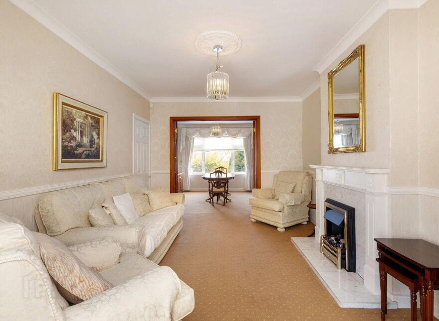 17 Hillside Park, Rathfarnham, Rathfarnham, D16T2P3