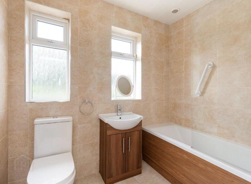 17 Hillside Park, Rathfarnham, Rathfarnham, D16T2P3