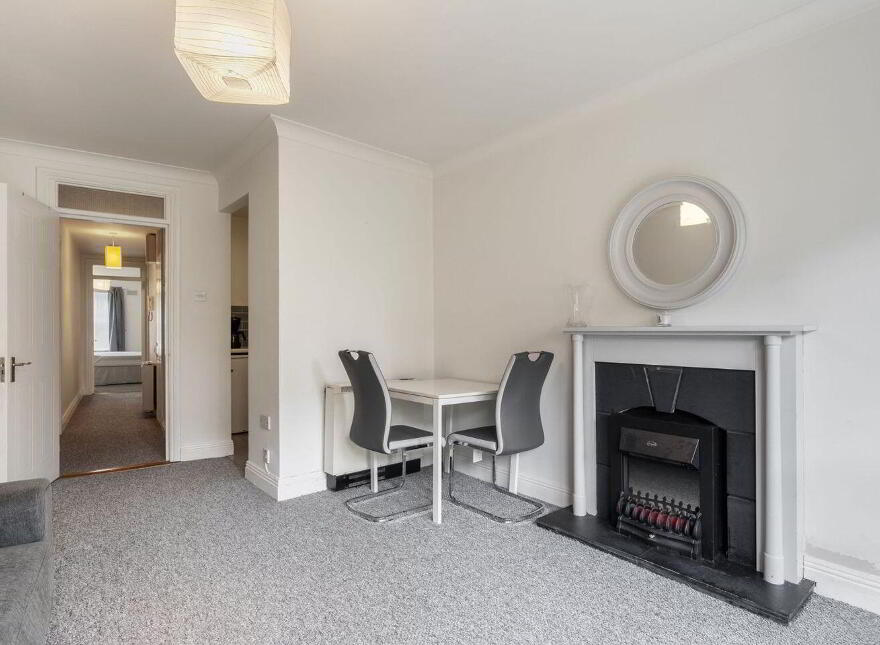 73 Windmill Lane Apartments, Grand Canal Dock, Dublin 2, D02XR22