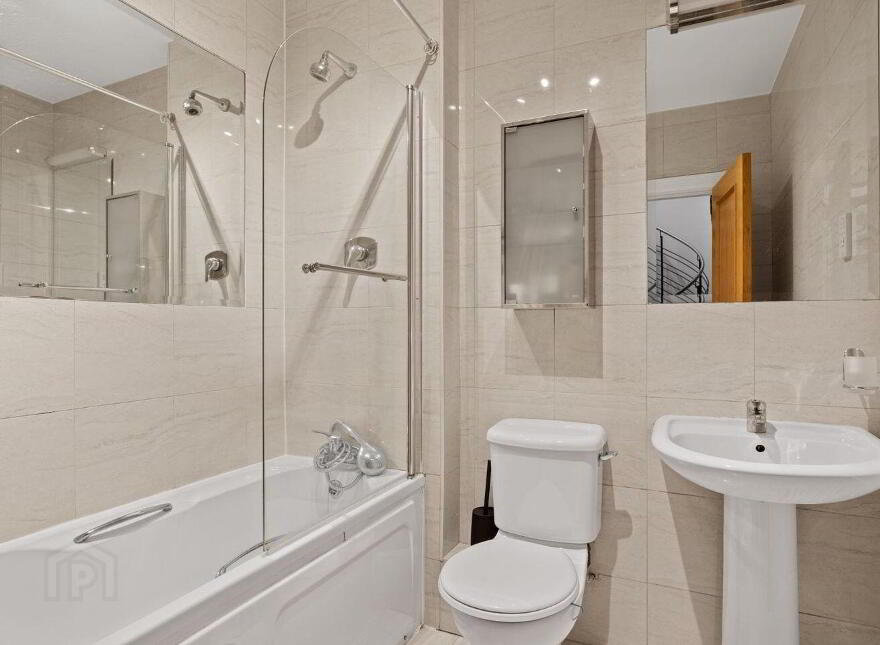 10 Symphony House, Adelaide Road, Dublin 2, D02VN22