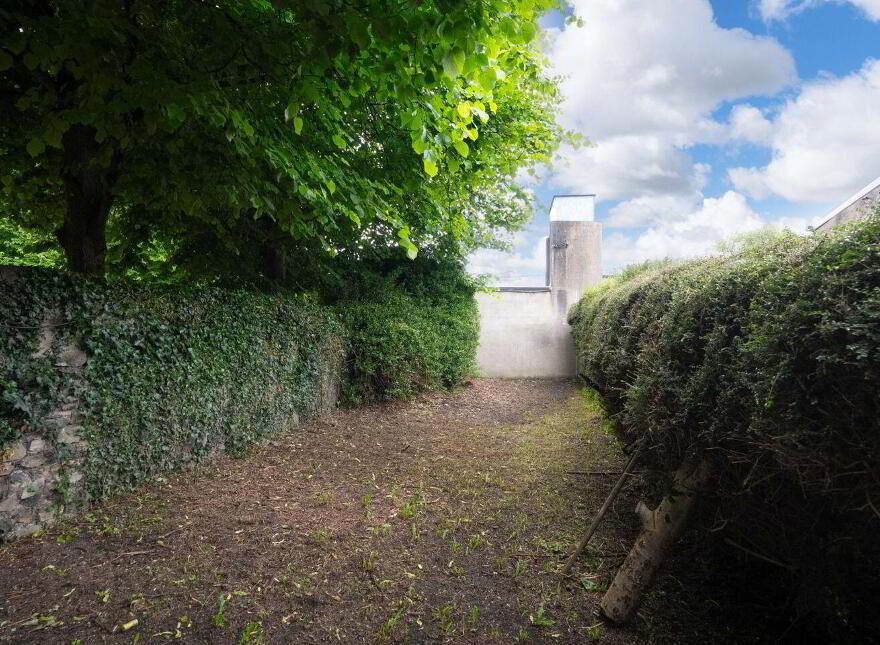 751 South Circular Road, Island Bridge, Dublin 8, D08Y9CW