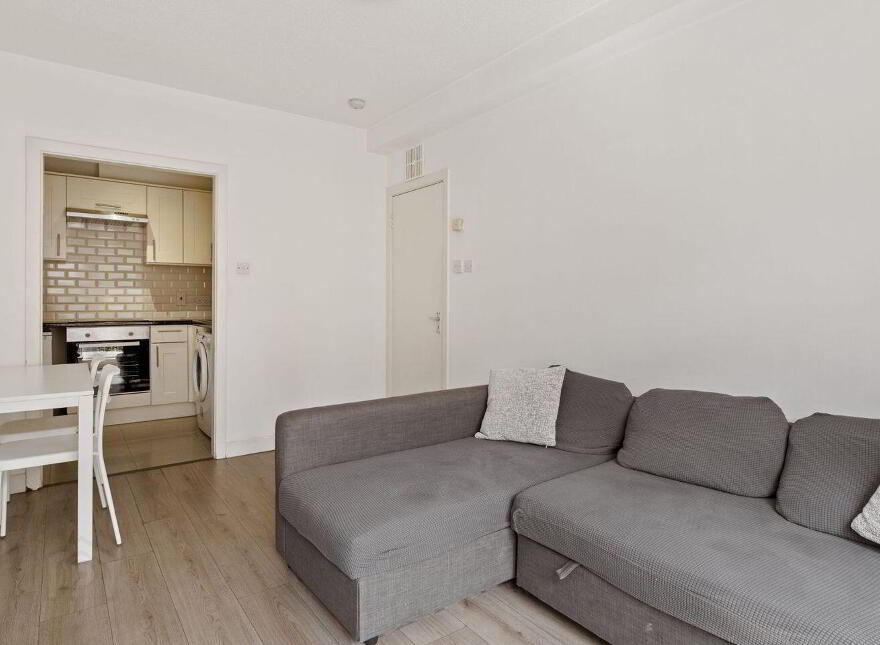 3 Cassell House, Ardilaun Court, Patrick Street, Dublin 8, D08T9T1