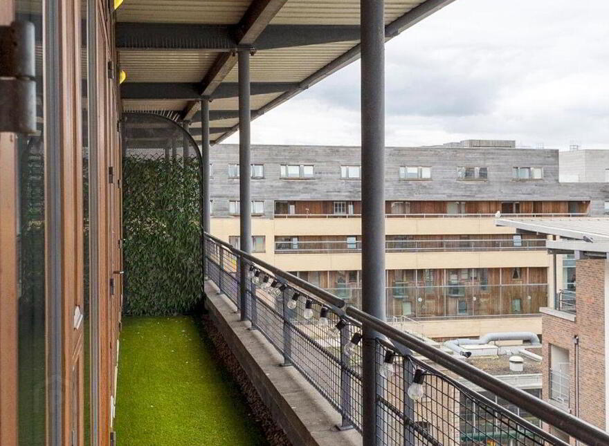 62 Beresford House, Custom House Square, IFSC, Ifsc, D01F1P0