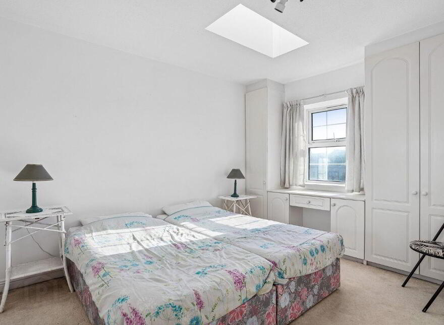 100 Custom Hall, Block, 3 Gardiner Street Lower, Dublin 1, D01K584