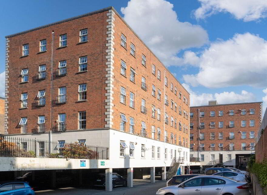 100 Custom Hall, Block, 3 Gardiner Street Lower, Dublin 1, D01K584