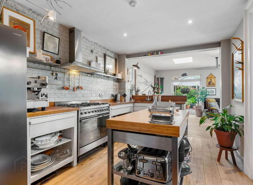195 South Circular Road, South Circular Road, D08E0P8