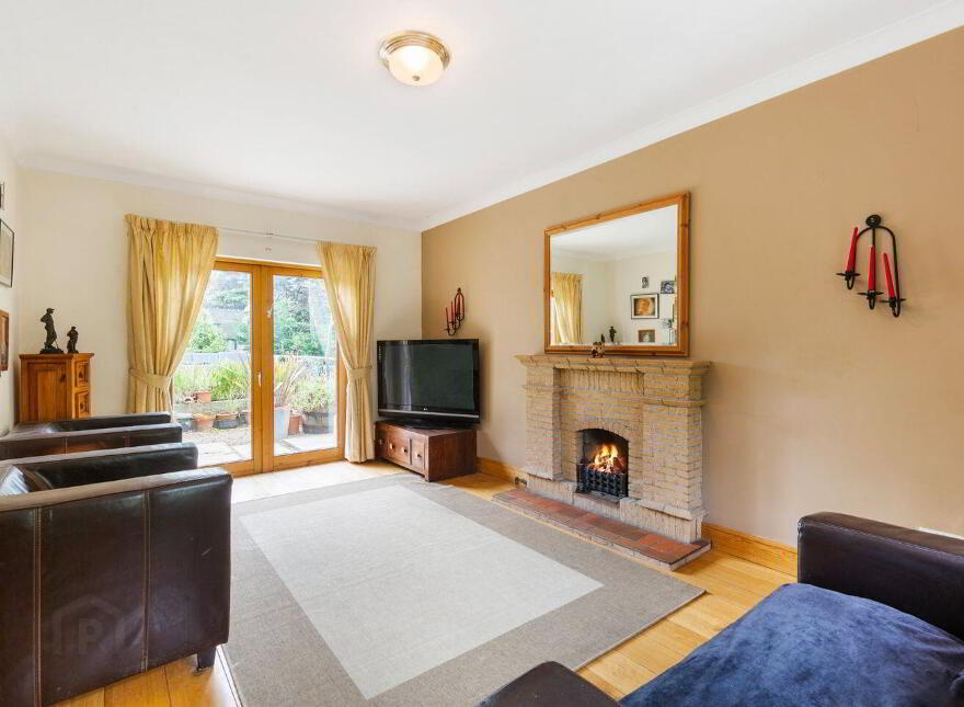 Holly Lodge, 1 Cenacle Grove, Killiney, A96RX93