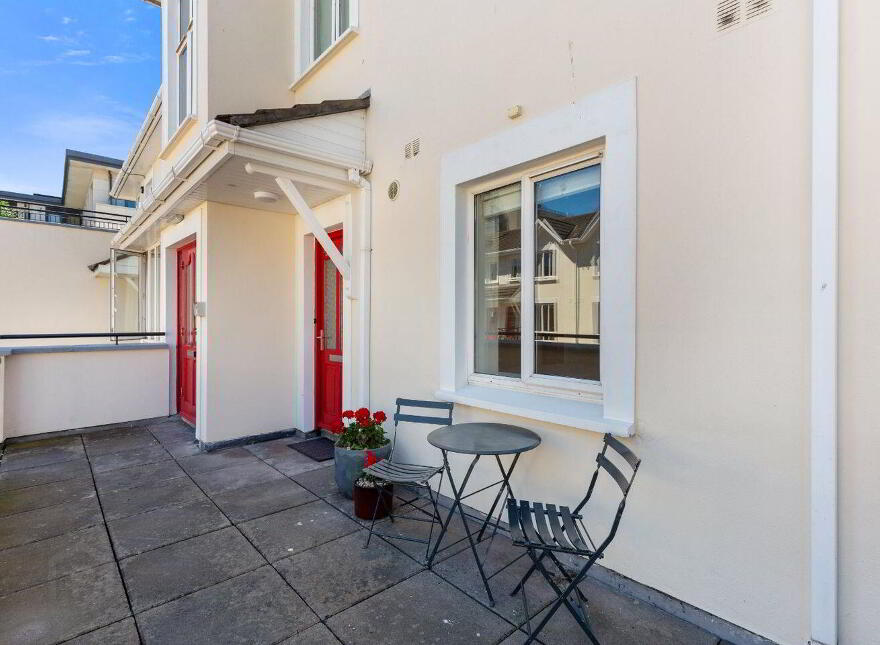 12 Saint Helen's Court, George's Street Lower, Dún Laoghaire, Dun Laoghaire, A96NH99