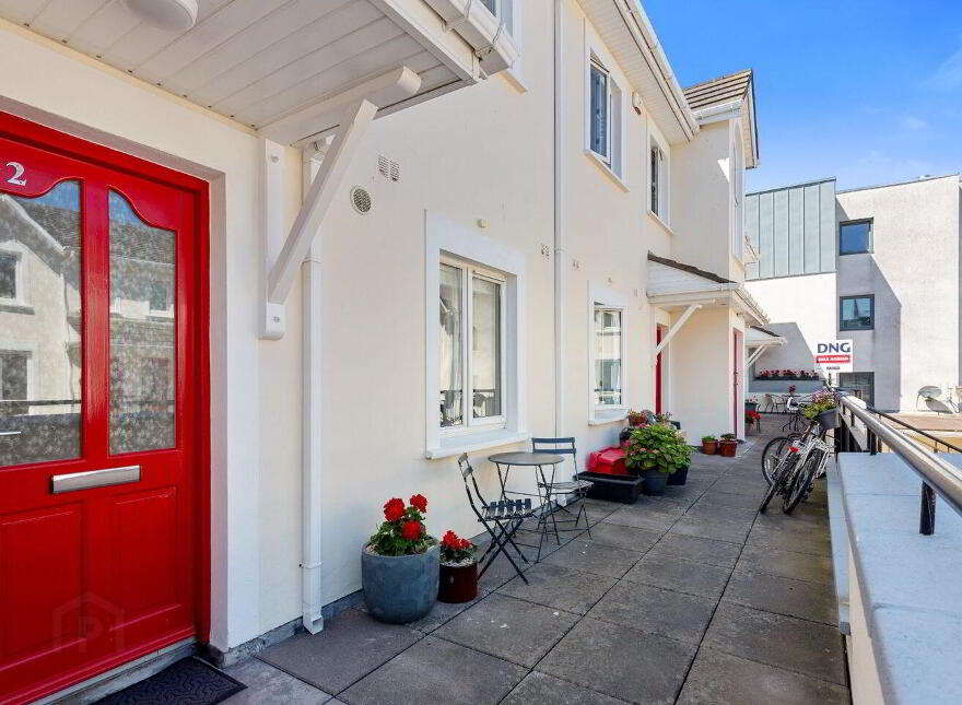 12 Saint Helen's Court, George's Street Lower, Dún Laoghaire, Dun Laoghaire, A96NH99