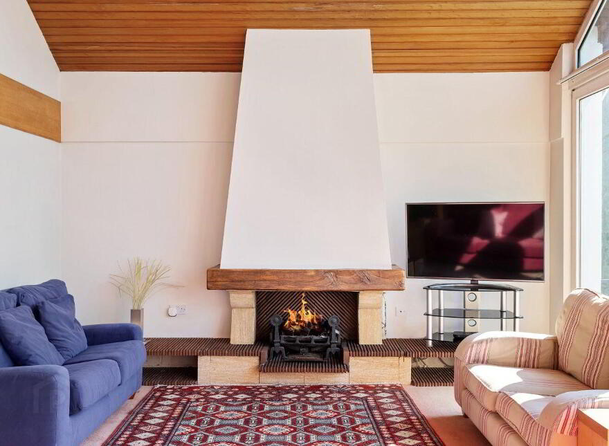 Aspen, Violet Hill, Church Road, Killiney, A96C449