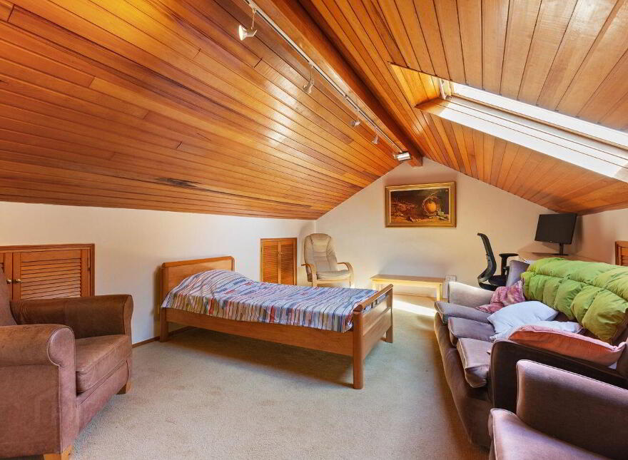 Aspen, Violet Hill, Church Road, Killiney, A96C449