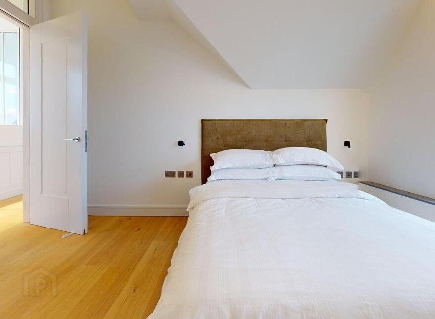 Apt 2, 89 George's Street Lower, Dún Laoghaire, Dun Laoghaire, A96K5EV