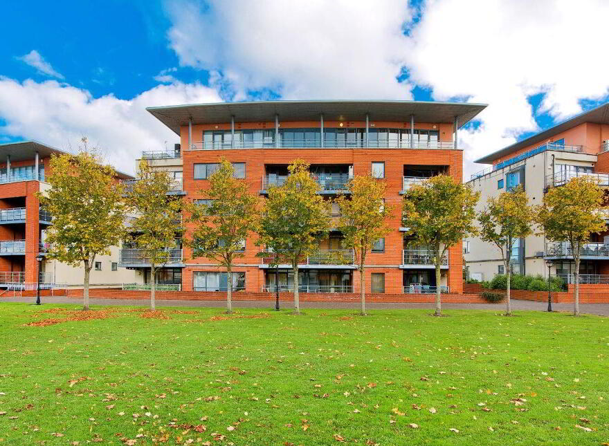 136 The Oval, Tullyvale, Cabinteely, Cabinteely, D18WT21