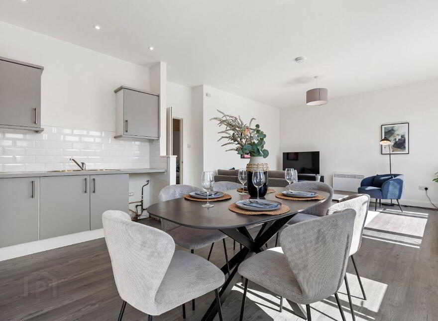 24 Saint Helen's Court, George's Street Lower, Dún Laoghaire, Dun Laoghaire, A96Y288