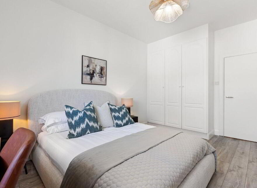 24 Saint Helen's Court, George's Street Lower, Dún Laoghaire, Dun Laoghaire, A96Y288