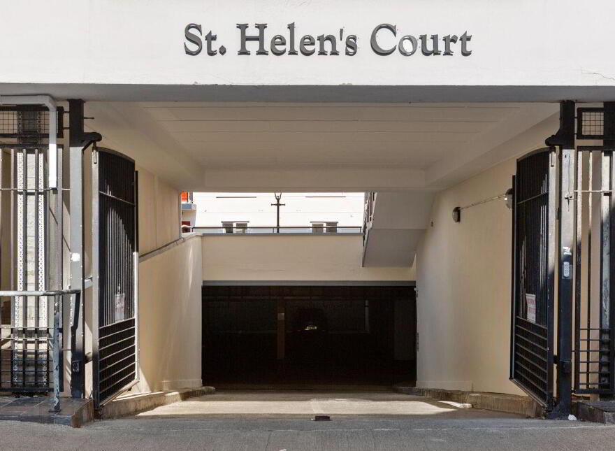 24 Saint Helen's Court, George's Street Lower, Dún Laoghaire, Dun Laoghaire, A96Y288