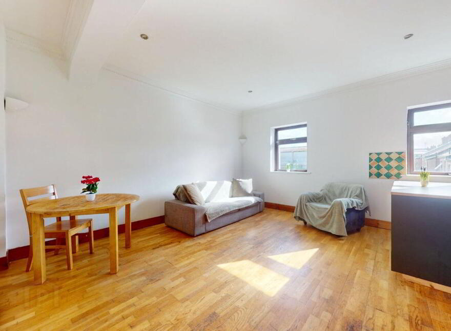 Apartment 3 69 Lower Georges Street, Dún Laoghaire, Dun Laoghaire, A96P2R8