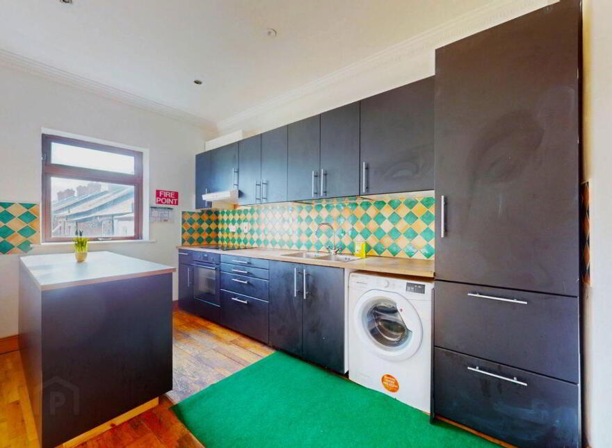 Apartment 3 69 Lower Georges Street, Dún Laoghaire, Dun Laoghaire, A96P2R8