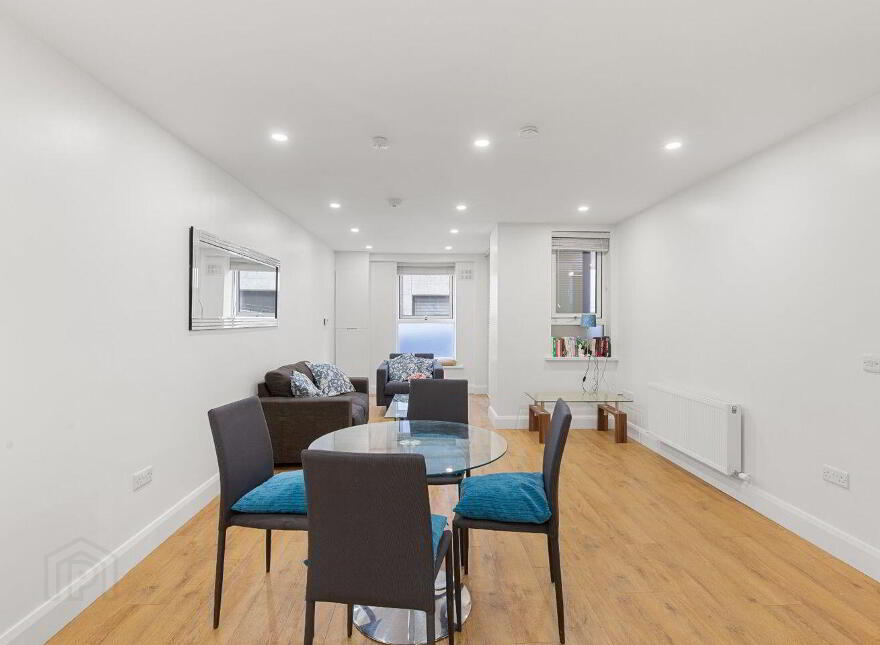 1 Adelphi Manor, 40 Georges Street Upper, Dún Laoghaire, Dun Laoghaire, A96E294